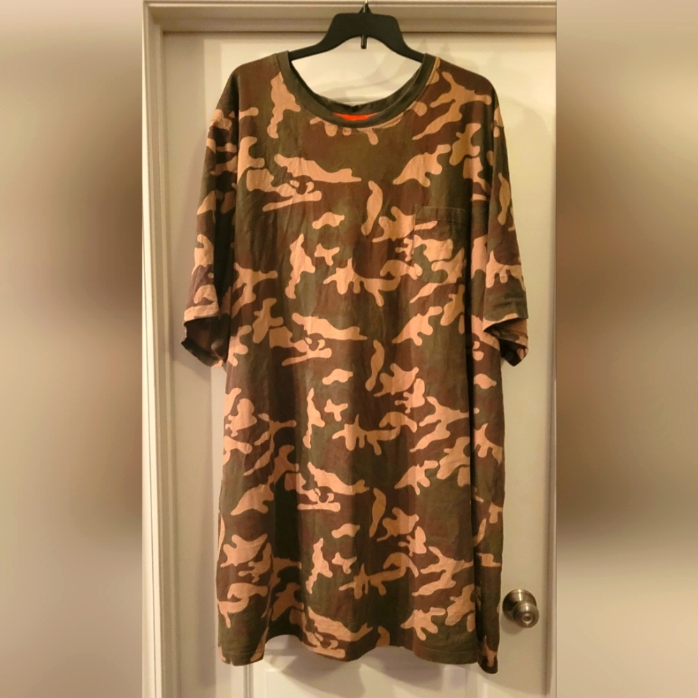 7xlt Mens Camo Tshirt